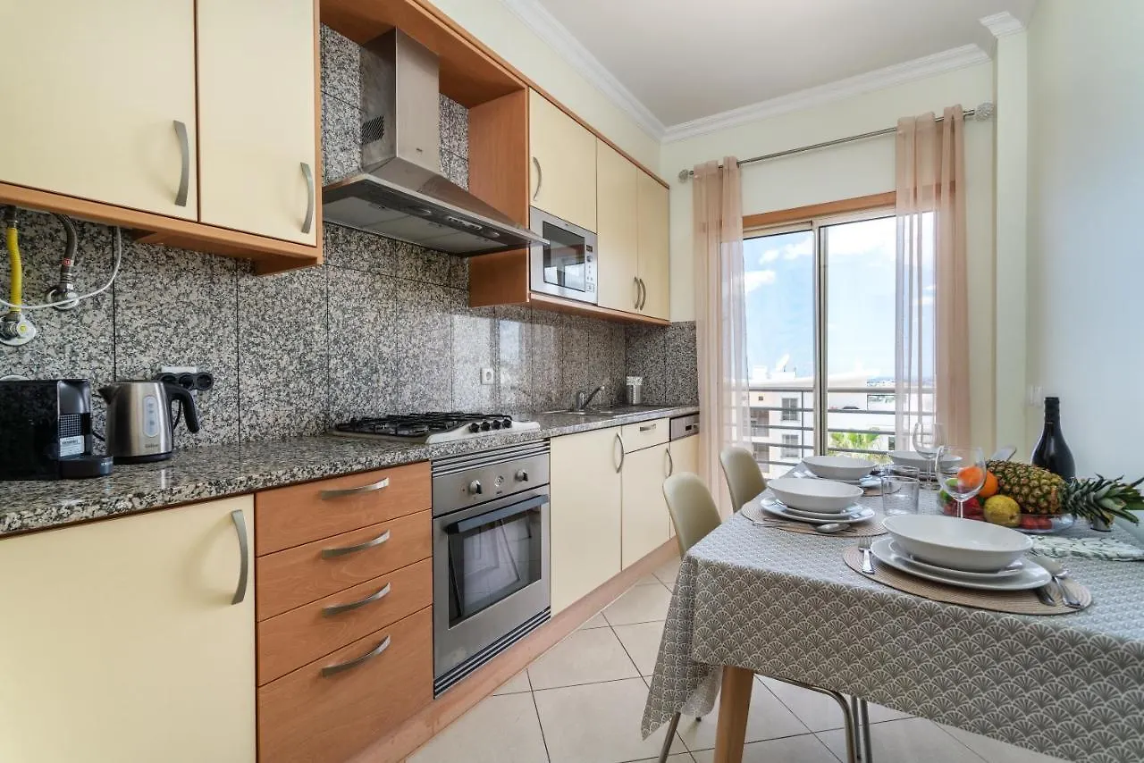 Bnb Homes Ocean View Apartment With Panoramic Terrace, 2 Swimming Pools & Tennis Court Albufeira
