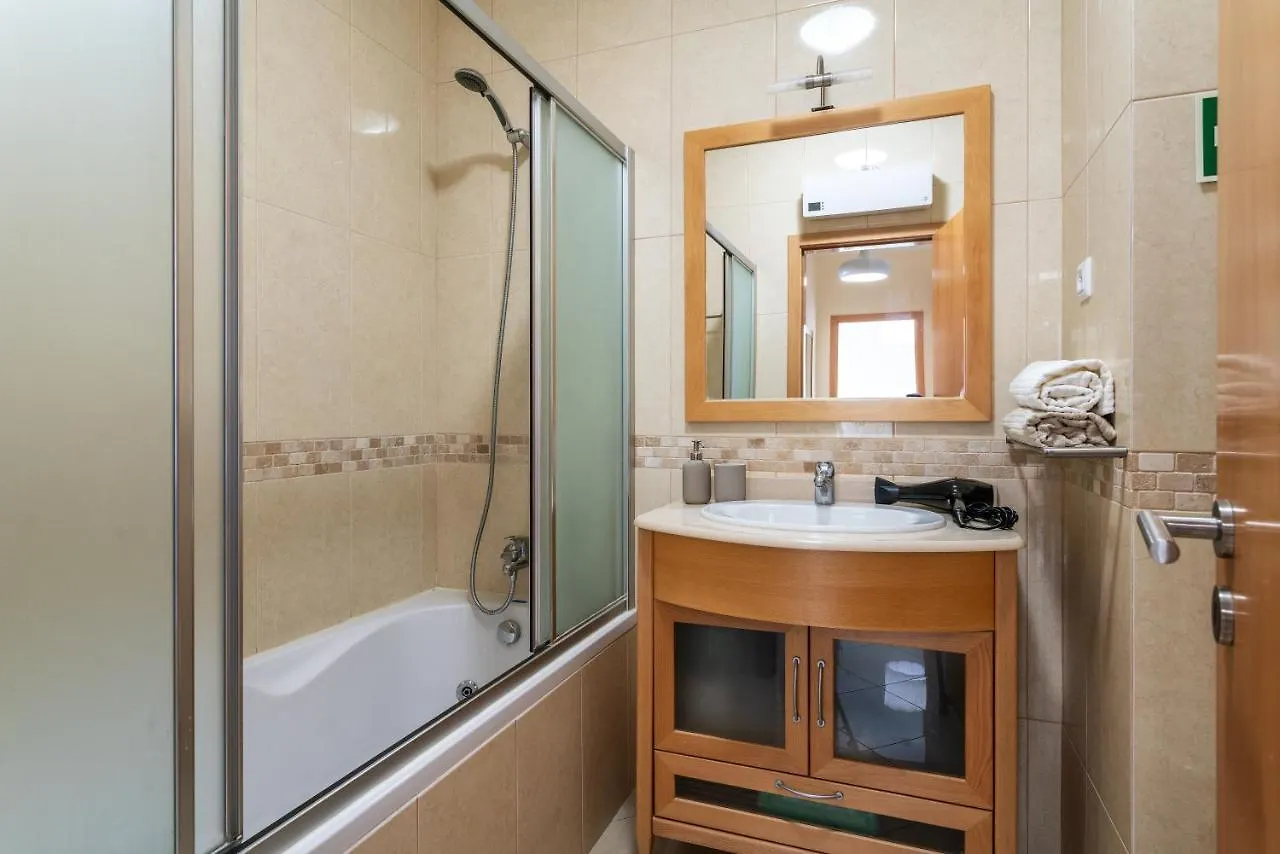 Bnb Homes Ocean View Apartment With Panoramic Terrace, 2 Swimming Pools & Tennis Court Albufeira 0*,  Portugalsko